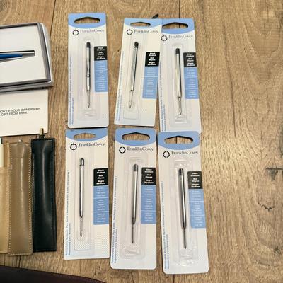 LOT 308K: BMW Pen, Cross Pen Refill, Arrow Pens & Pen Refills