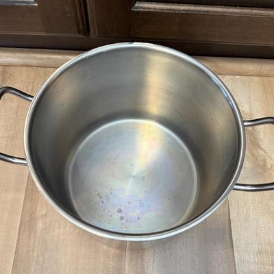 LOT 309K: Pots & Pans: Palm Restaurant, Thomas, Calphalon, Cuisinart & More