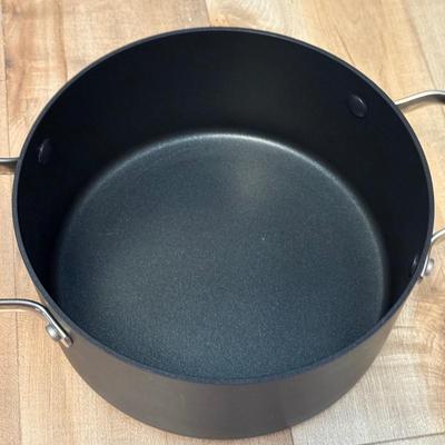 LOT 309K: Pots & Pans: Palm Restaurant, Thomas, Calphalon, Cuisinart & More