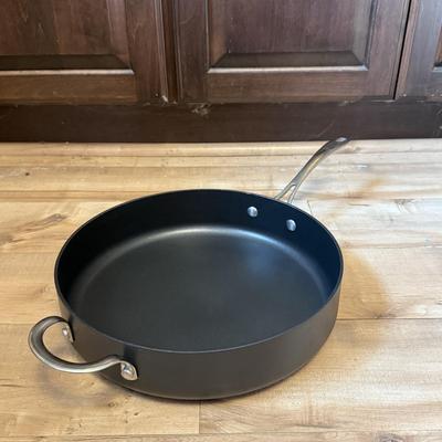 LOT 309K: Pots & Pans: Palm Restaurant, Thomas, Calphalon, Cuisinart & More