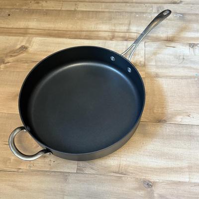 LOT 309K: Pots & Pans: Palm Restaurant, Thomas, Calphalon, Cuisinart & More
