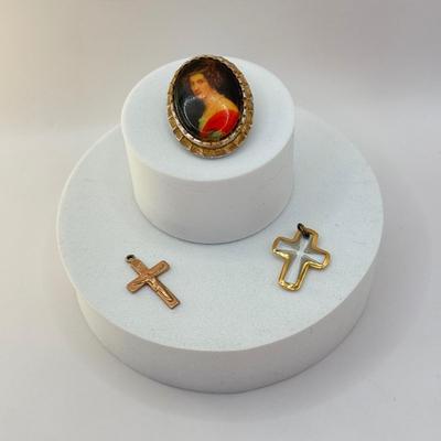 LOT 315J: Vintage 1950s West Germany Porcelain “Pin of Pretty Lady” & Two Vintage Cross Pendants
