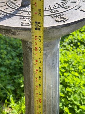 Vintage Sundial - dial is broken
