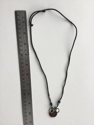 Cord type fashion necklace