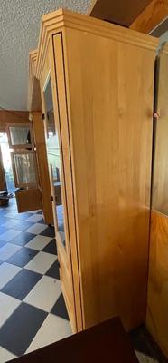 Entertainment Center with Light - works
