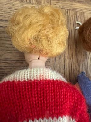 Vintage Set of 6 Barbies, 2 Ken's and 2 Cases