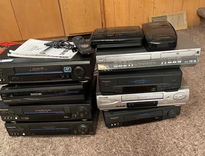 Lot of 8 VHS Player and 2 Rewinder