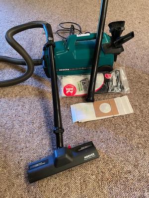 Hoover Vacuum Cleaner - works