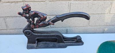 Cast Iron Tobacco cutter, Imp thumbing nose Cigar Plug