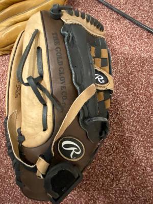 RAWLINGS BALL MITTS, JUNIOR RAQUET, & DUMB BELLS