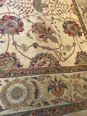 SPHINX BY ORIENTAL WEAVES “ARIANA” AREA RUG