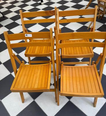 Set of 4 Folding Chairs