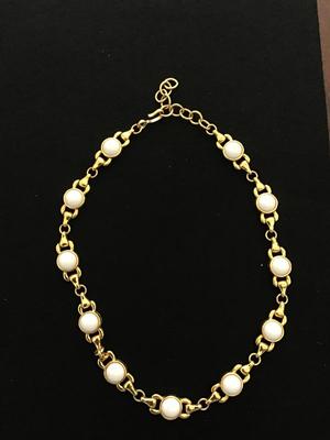 Pretty Gold tone, choker necklace