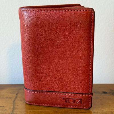 Tumi, Love Crafted, & More Leather Handbags & Wallets (GB2-HS)