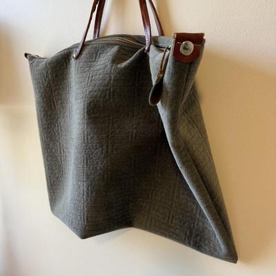 Tumi, Love Crafted, & More Leather Handbags & Wallets (GB2-HS)