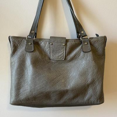 Tumi, Love Crafted, & More Leather Handbags & Wallets (GB2-HS)