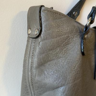 Tumi, Love Crafted, & More Leather Handbags & Wallets (GB2-HS)