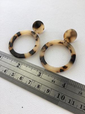 Animal print hoop fashion earrings