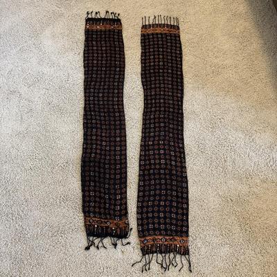 Lovely Scarves: Batik & More (GB2-HS)
