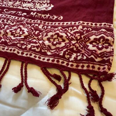 Lovely Scarves: Batik & More (GB2-HS)