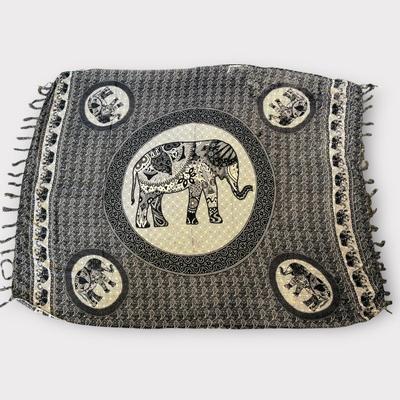 Lovely Scarves: Batik & More (GB2-HS)