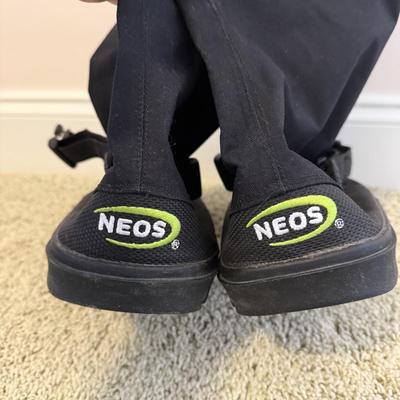 Neos Adventurer Overshoes, Size L (GB2-HS)