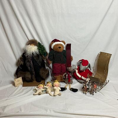 A1431 Vintage Christmas Decor Lot