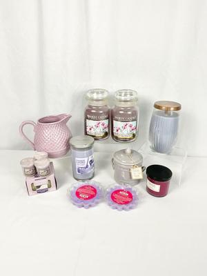 Lot M 379 Purple Yankee Candle Lot