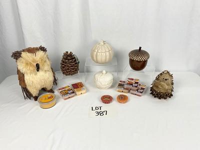 Lot M 387 Woodland Creatures & Fall Lot