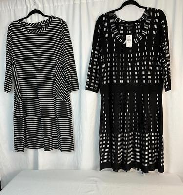 Lot D 395 Black & White Women’s Lot (18-20) Lane Bryant