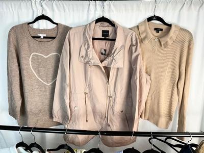 Lot D 396 Colorful Pastel Women’s Clothing Lot (XXL)