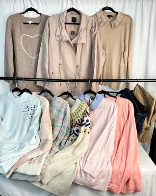 Lot D 396 Colorful Pastel Women’s Clothing Lot (XXL)