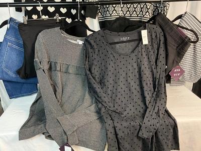 Lot D 403 Shades of Black & Grey Women’s Lot (XXL-3XL)