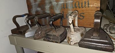 6 Cast Iron Irons! Instant collection!