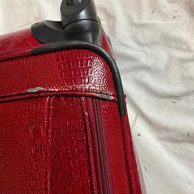 A1439 Lot of Three Luggage Cases - IFLY, HEYS, and Orvis