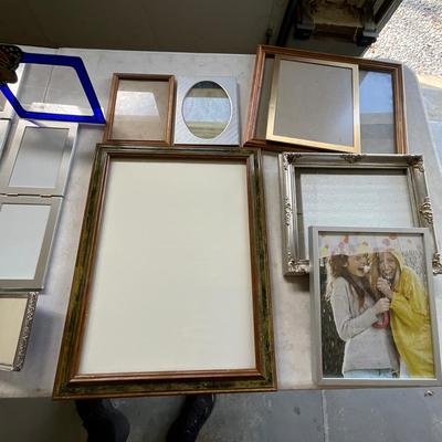 G1461 Large Lot Of Picture Frames
