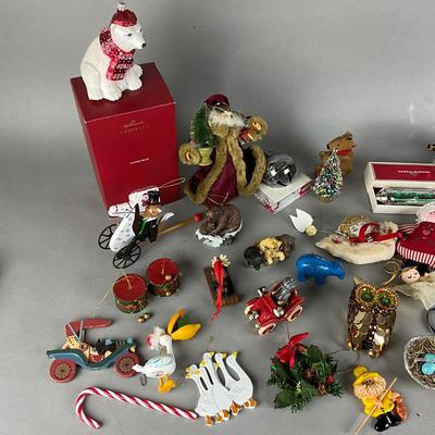 A1464 Christmas Ornament Lot with Hallmark Bear
