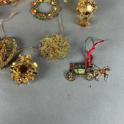 A1465 12 Danbury Mint Gold Christmas Ornament Collection