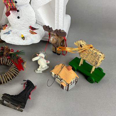 A1467 Lenox Feathered Friend & Ornaments