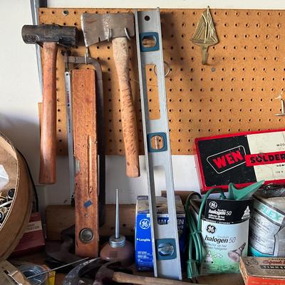 Sale Photo Thumbnail #1172: Comes with alot of Nuts, Bolts, Small Tools, and everything featured in the pictures.