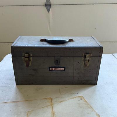 G1472 Craftsman Tool Box with Tools