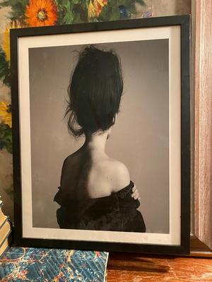 Black and white ’Up Do’ photo