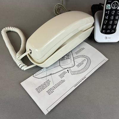 M1490 Phone and Monitor Lot