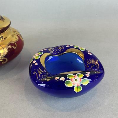 DR1505 Limoge Porcelain Box with Glass Painted Covered Vanity Dish