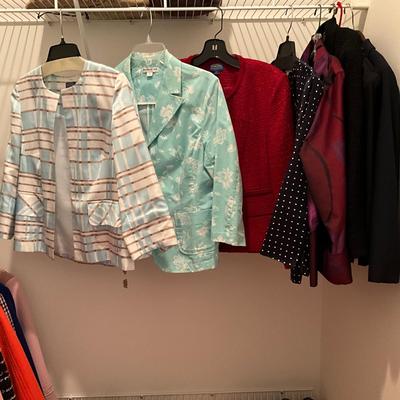 M1530 Large Lot of PENDLETON Ladies Jackets