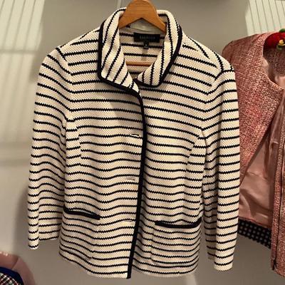 M1532 Lot of Ladies TALBOTS Dress Jackets