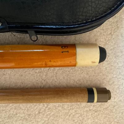 UBR Vintage #19 Pool Stick with Case