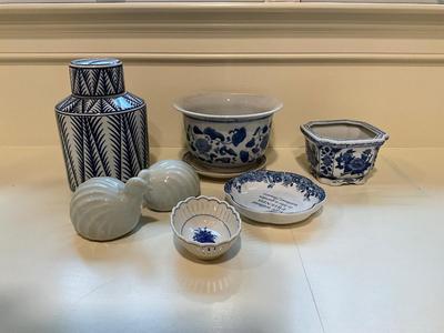 K595 Blue and White Chinese Pottery Lot