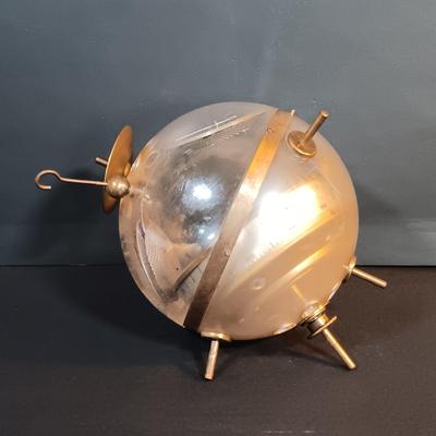 LOT 4: Vintage West German Sputnik-Style Globe Barometer