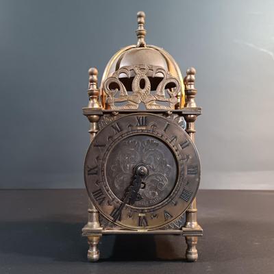 LOT 13: Smiths 8-Day Salem Clock Co. Great Britain Lantern Clock
